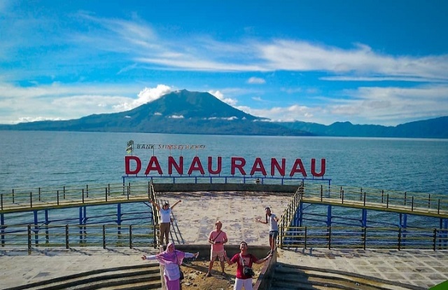 Cerita Mistis Indonesia: Misteri Naga di Danau Ranau, Danau Terbesar Kedua di Pulau Sumatera