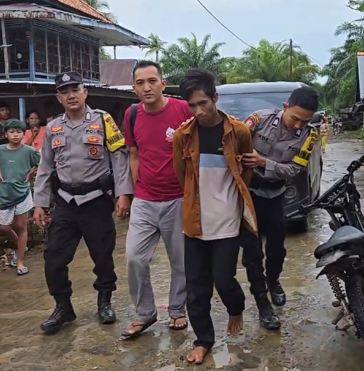 Karena Tak Mau Makan, Ayah Tiri Tega Aniaya Anaknya hingga Meninggal