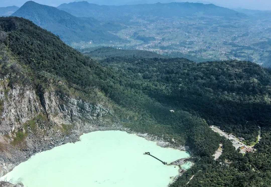 Cerita Mistis di Indonesia: Mistis di Kawah Putih Ciwidey, Ada Domba Hijau Leluhur hingga Kerajaan Jin