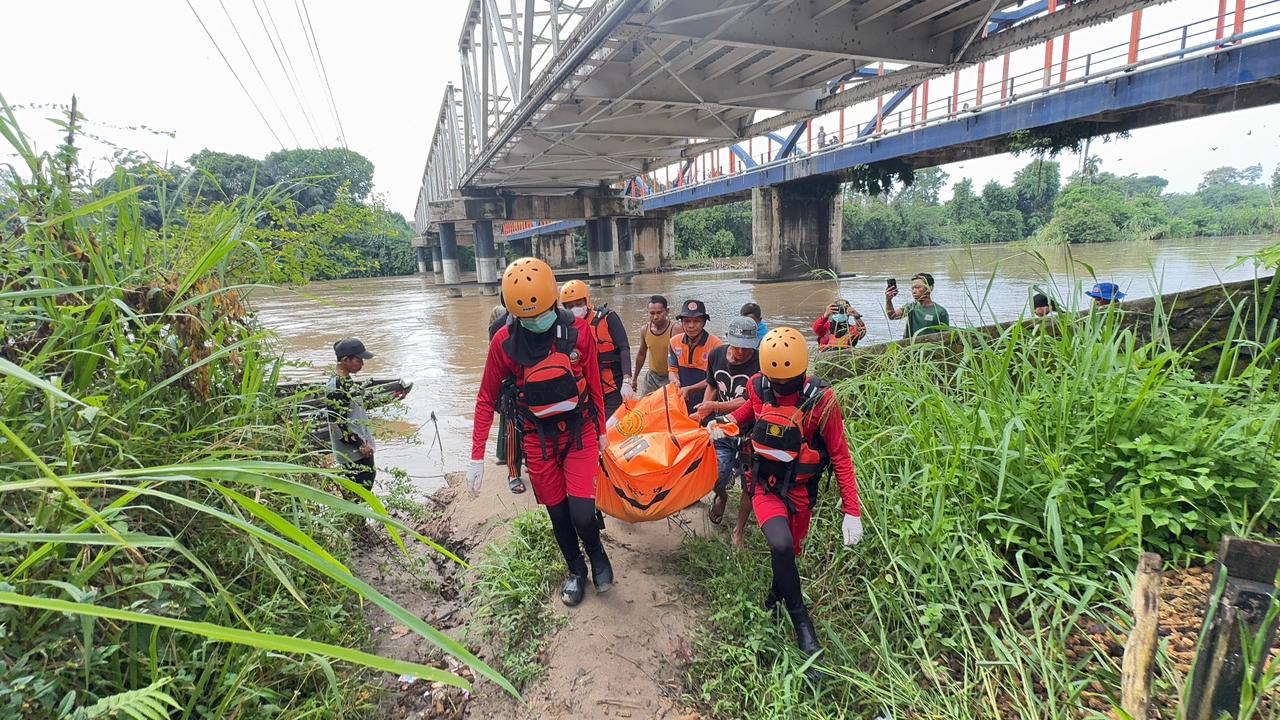 Siswi SMP Tenggelam di Sungai Komering Ditemukan Meninggal