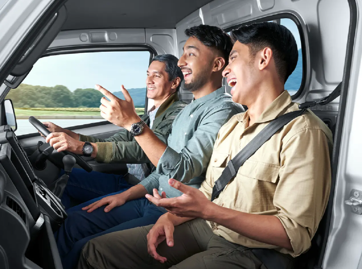 Test Drive Suzuki Carry CL 2025: Irit dan Siap Temani Usaha Sehari-hari