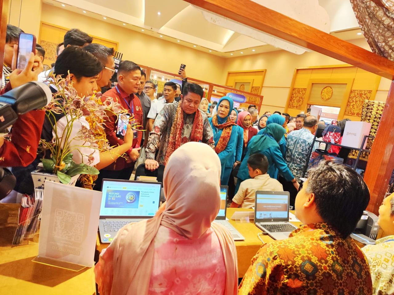 Kemenkum Sumsel Dorong Ekonomi Kreatif Lewat Layanan KI di Rakon PKK dan Rakerda Dekranasda