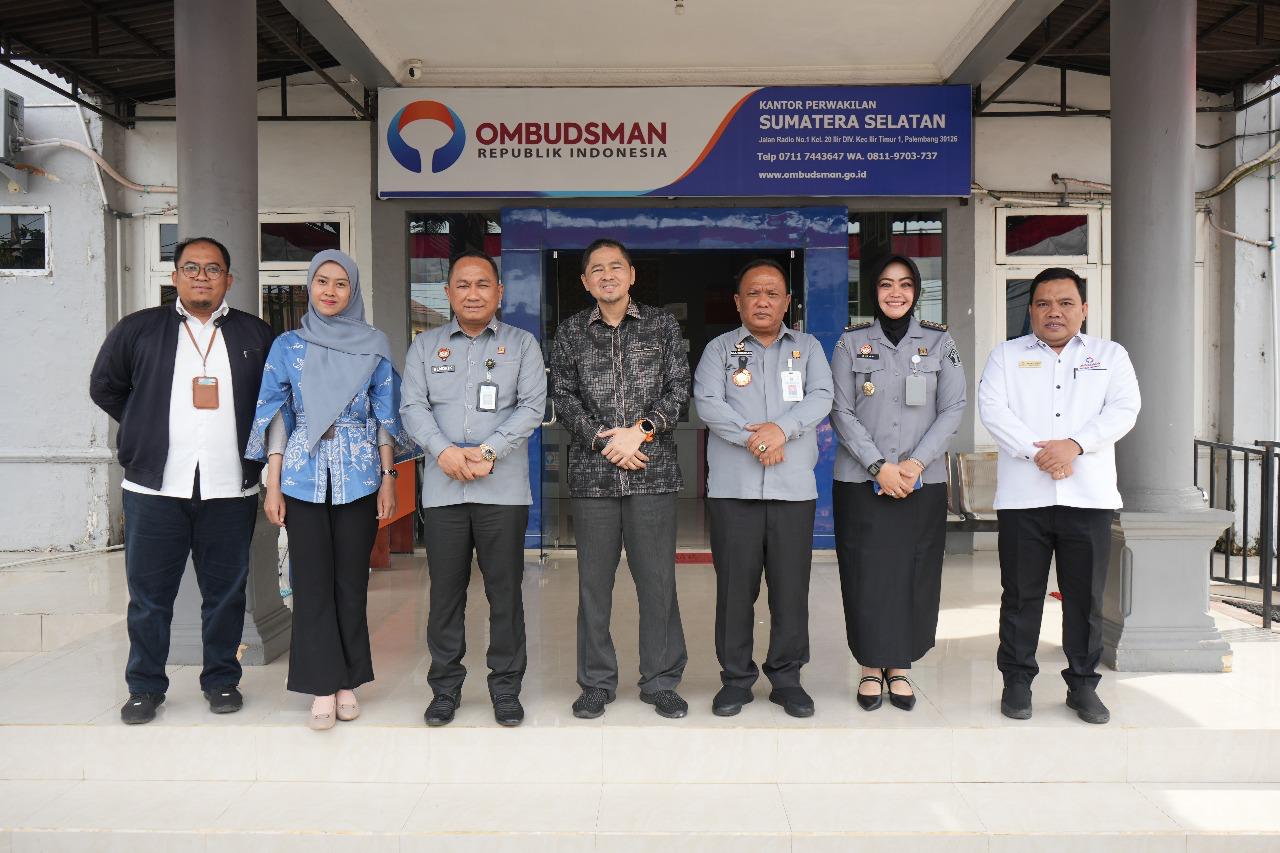 Kakanwil Kemenkum Sumsel dan Ombudsman RI Sumsel Sepakat Tingkatkan Pelayanan Publik