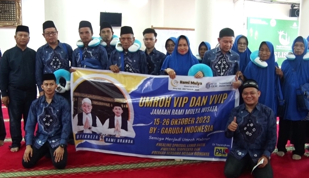Rami Mulya Wisata Kirim 23 Jemaah Umrah dengan Kelas VIP dan VVIP ke Tanah Suci