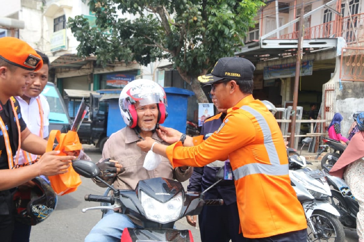 Disiplin Lalu Lintas, KAI dan Korlantas Ajak Masyarakat Jaga Perlintasan Sebidang