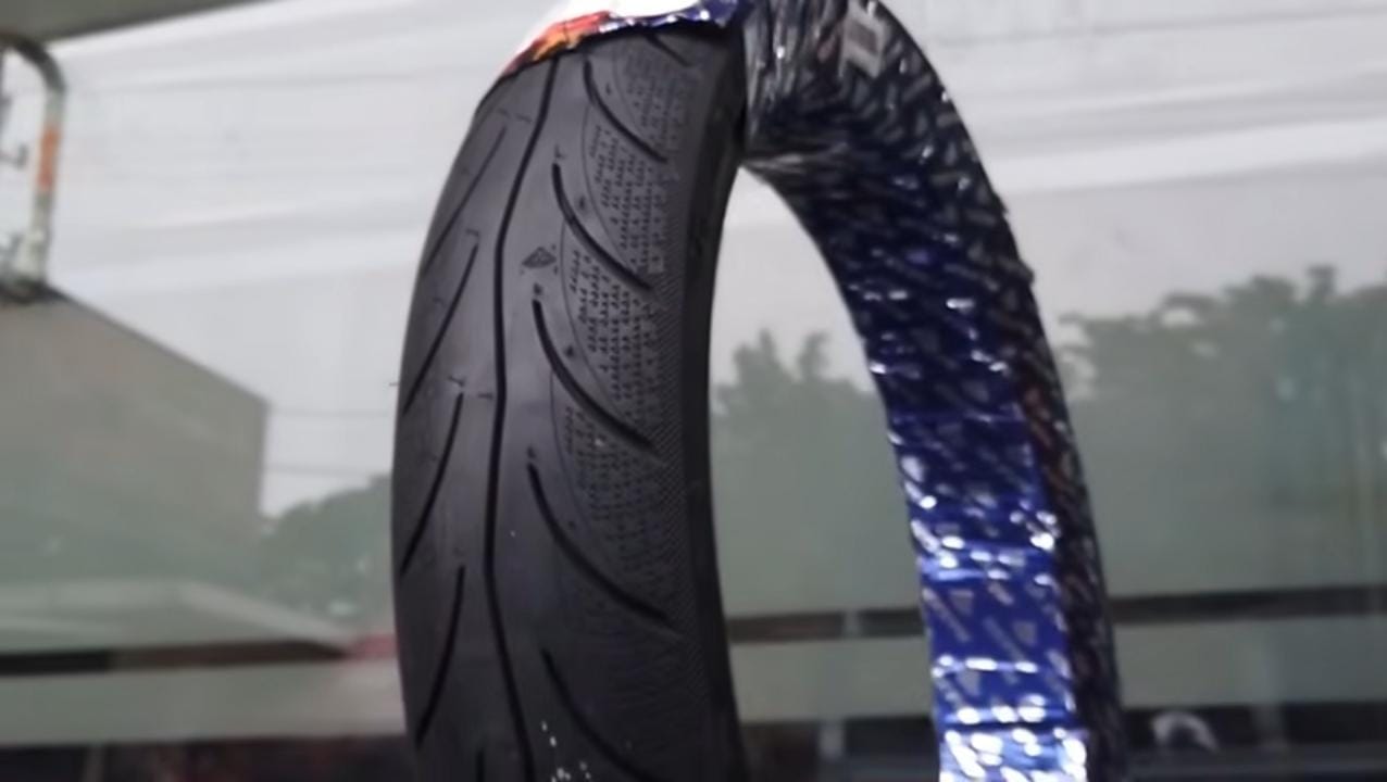 Benarkah Ban Tubeless Lebih Aman pada Saat Bocor?