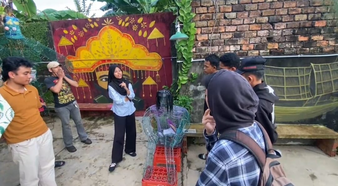 Pameran Mikroplastik Soroti Krisis Sampah Palembang