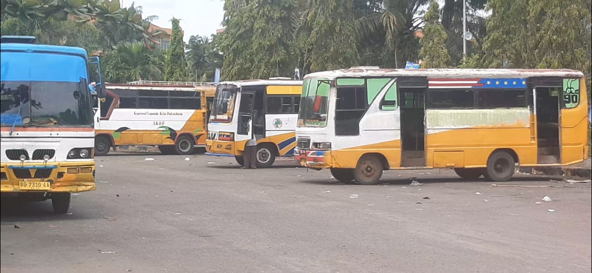 Seleksi Bus Mahasiswa Masuk Kampus Unsri Indralaya Mulai Diberlakukan