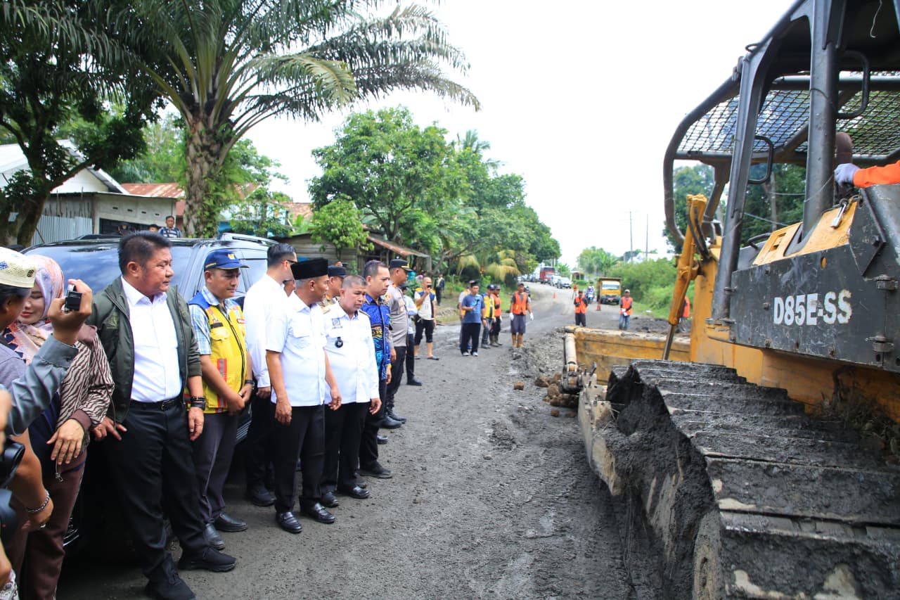 Anggaran 170 Miliar Disiapkan untuk Perbaikan Jalan Rusak Sekayu–Lubuk Linggau