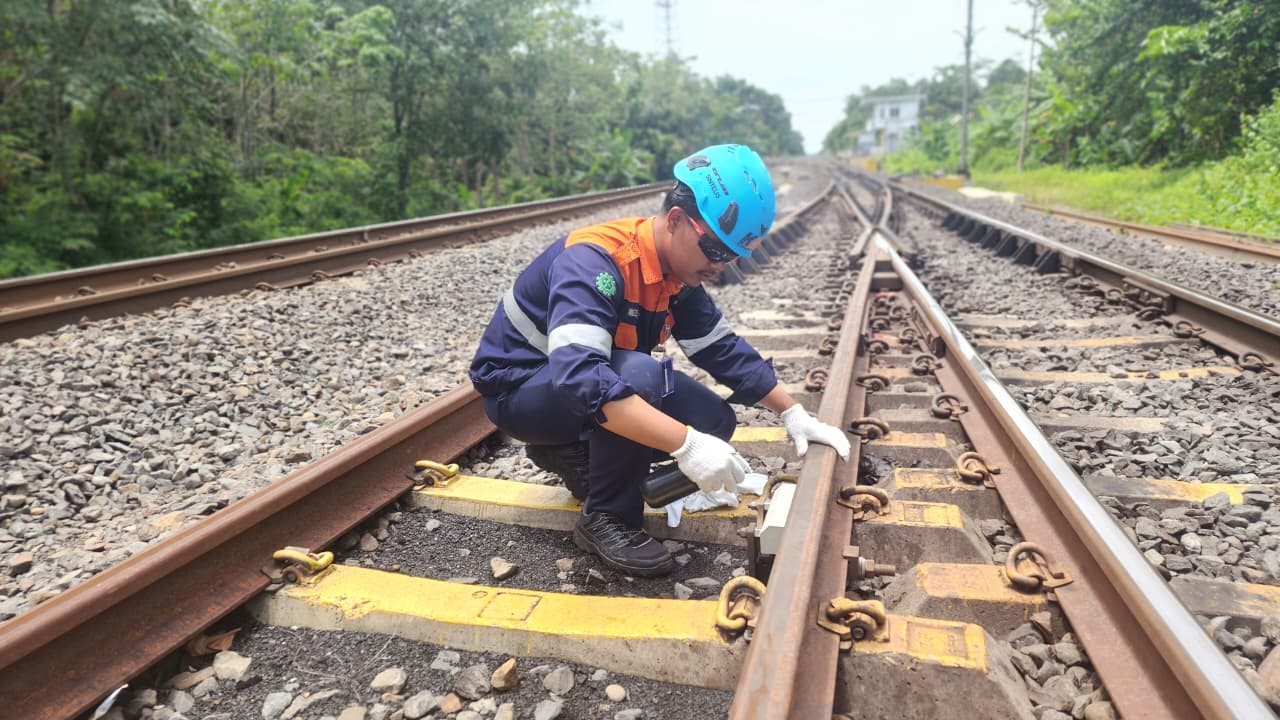 Perangkat Axle Counter, Jaga Keselamatan Perka di Setiap Lintasan KAI Divre III