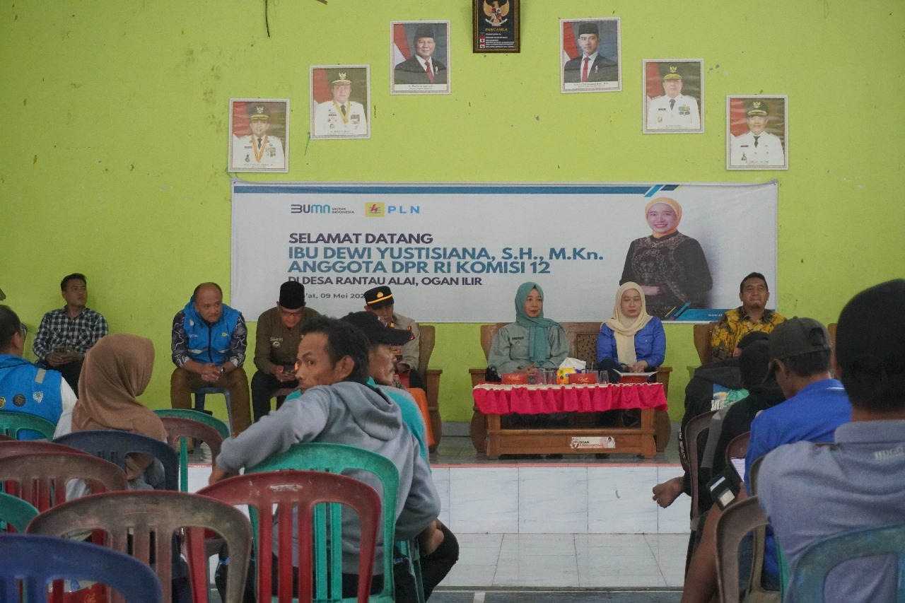 PLN dan Komisi XII DPR RI Dengar Aspirasi Warga Soal Listrik di Rantau Alai