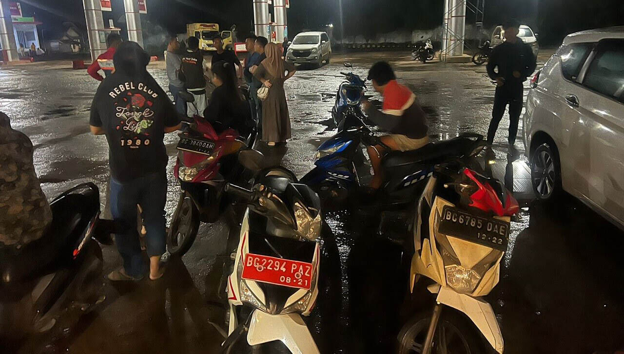 Pertamina Tutup dan Investigasi SPBU Talang Padang atas Dugaan Jual BBM Pertamax Bercampur Air