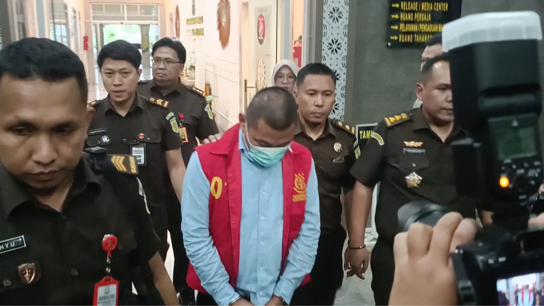 Kejati Sumsel Tetapkan Tiga Tersangka Dugaan Korupsi Distribusi Semen PT KMM