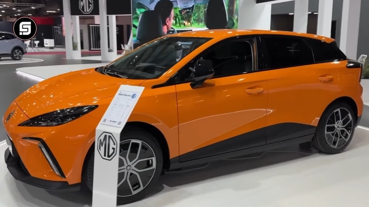 Mengejutkan! Mobil Listrik MG4 EV  versi terbaru Rp180 Jutaan  dengan Teknologi Baterai Canggih 