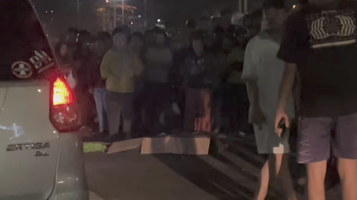 Hendak Menyeberang, Kakek 85 Tahun Tewas Tertabrak Dua Kendaraan di Palembang