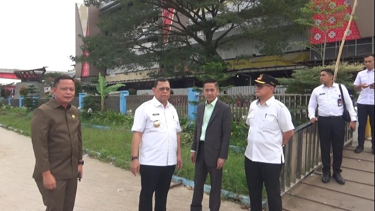 Tinjau Pasar 16 Ilir,  PJ Walikota Palembang  Akan Lakukan Pembenahan untuk Mempercantik Pasar 16 Ilir