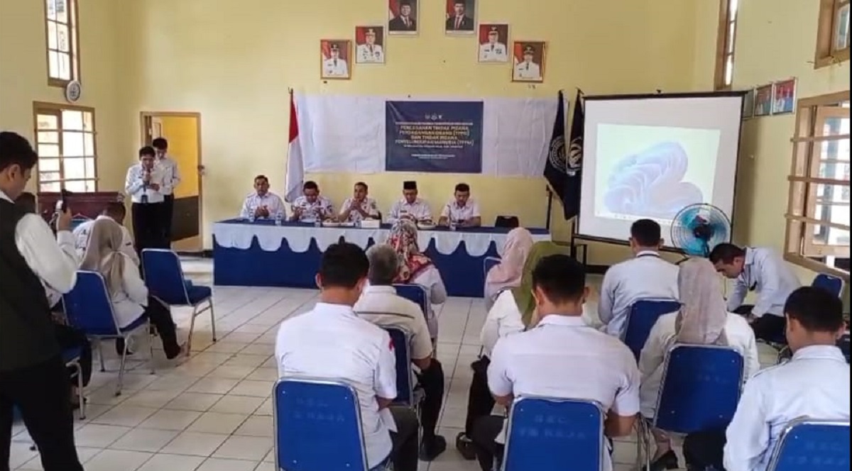 Imigrasi Palembang Sosialisasi Desa Binaan untuk Antisipasi TPPO dan TPPM di Tanjung Raja