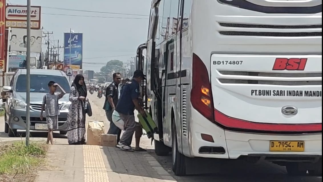 Akses Transportasi Terganggu Akibat Bencana Hidrometeorologi, Loket Bus di Sumatera Hadapi Kendala
