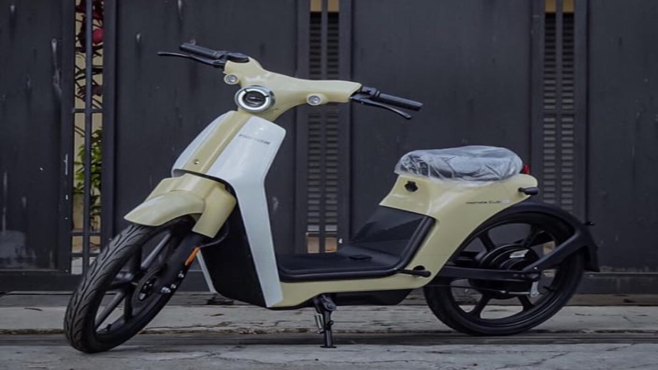 Honda CUB e Inovasi Motor Listrik yang Praktis