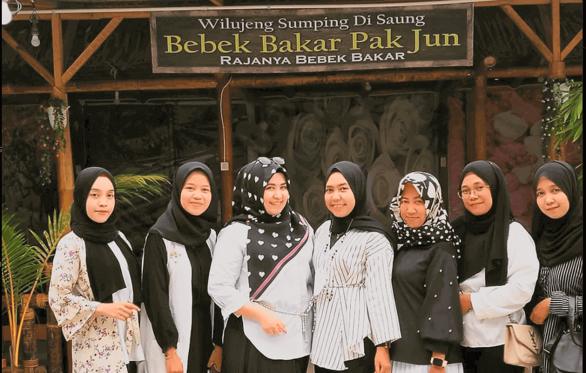  Menyambut Bulan Ramadhan Dengan Bukber Bareng Keluarga Tercinta di Palembang