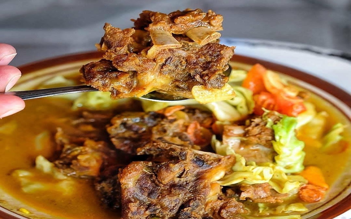 Tengkleng Kambing Khas Solo Menu Tradisional Menggugah Selera