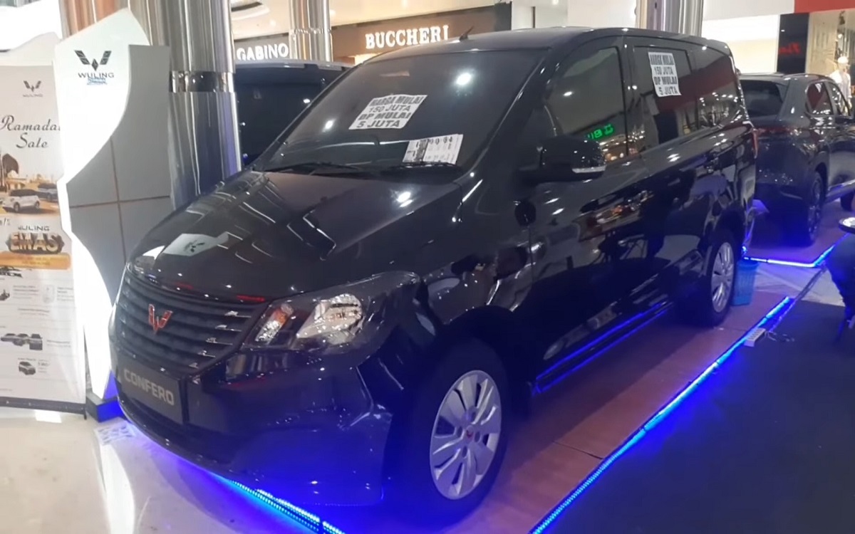 Tinjauan Konsumsi BBM Wuling Confero 2024: Seberapa Efisien?