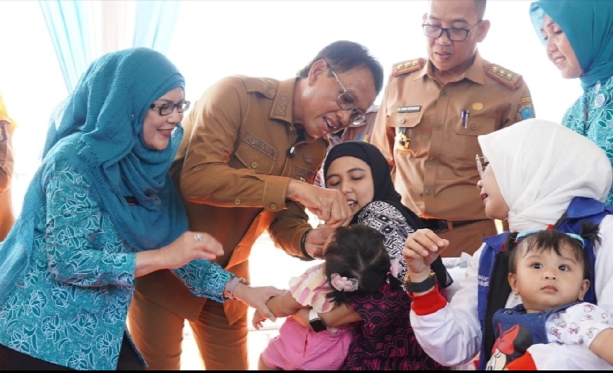  PJ Bupati OKI Launching PIN, Vaksin Polio di OKI Sasar Ratusan Ribu Anak