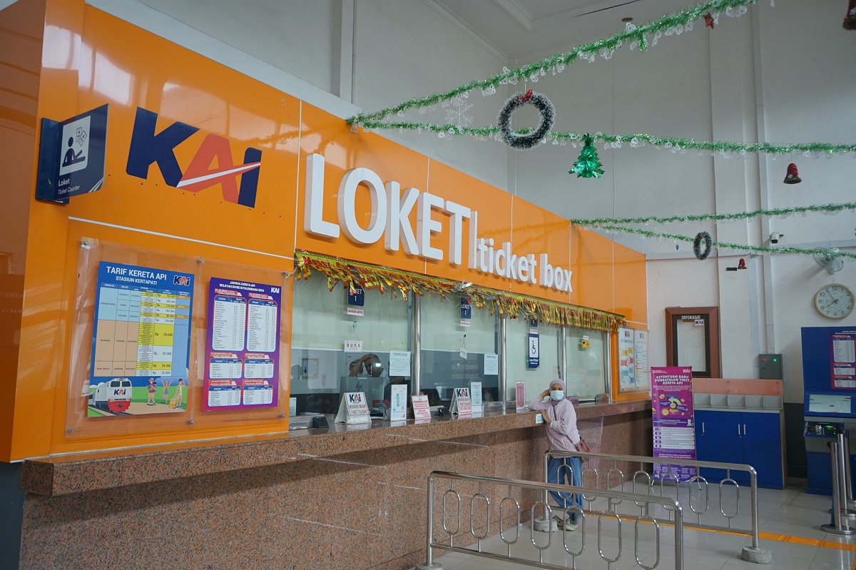 Mulai 23 Mei 2025, Pembatalan dan Ubah Jadwal Tiket KA Bukit Serelo & Rajabasa Hanya Bisa di Stasiun