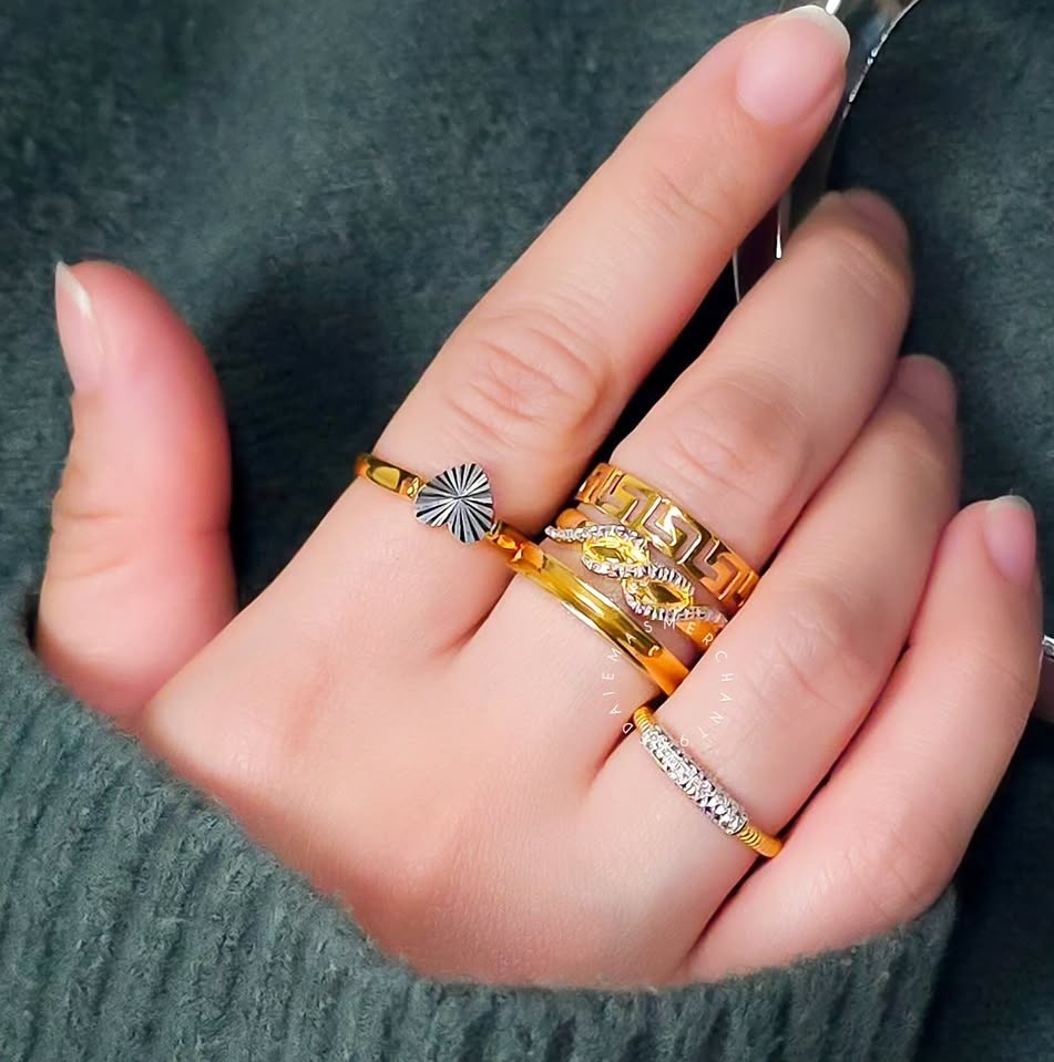 Perhiasan Bulky, Rahasia Tampil Bold dengan Statement Jewelry yang Penuh Karakter