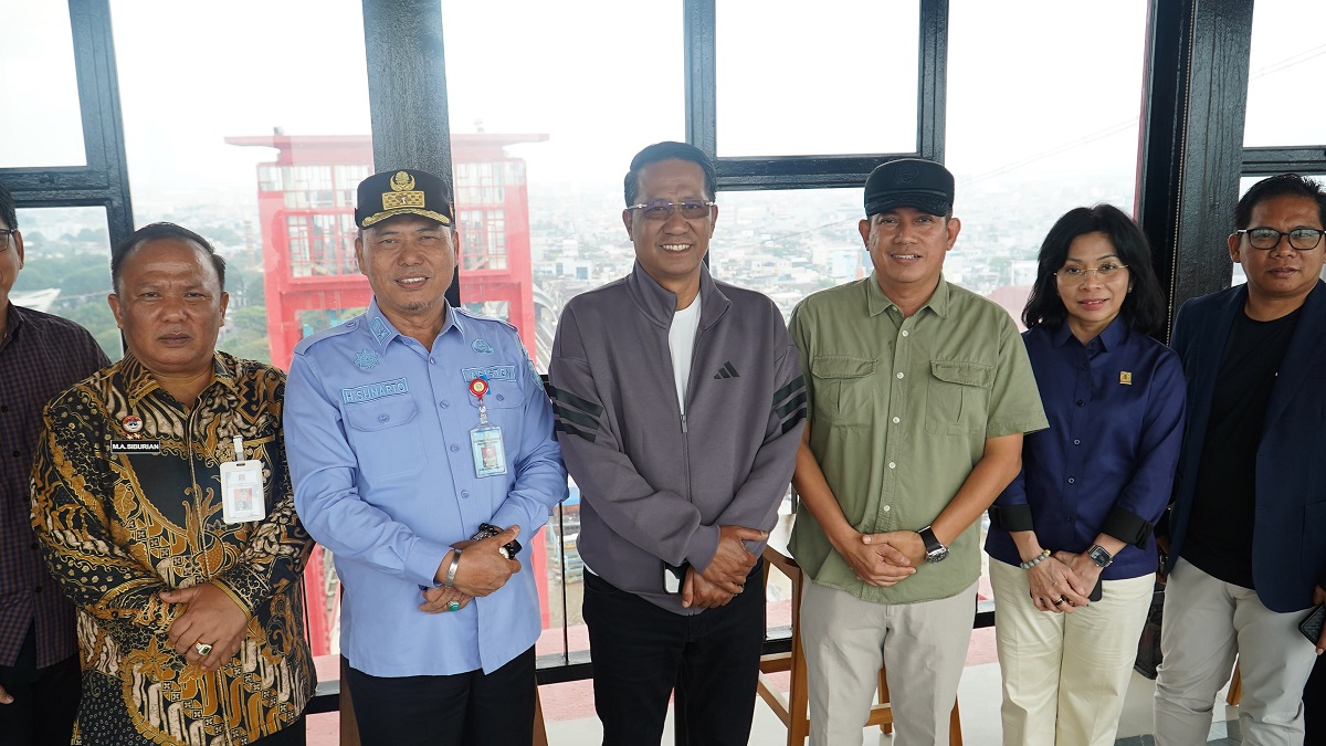 Dari Puncak Jembatan Ampera, Menteri Hukum Tegaskan Komitmen Perlindungan Hukum Masyarakat