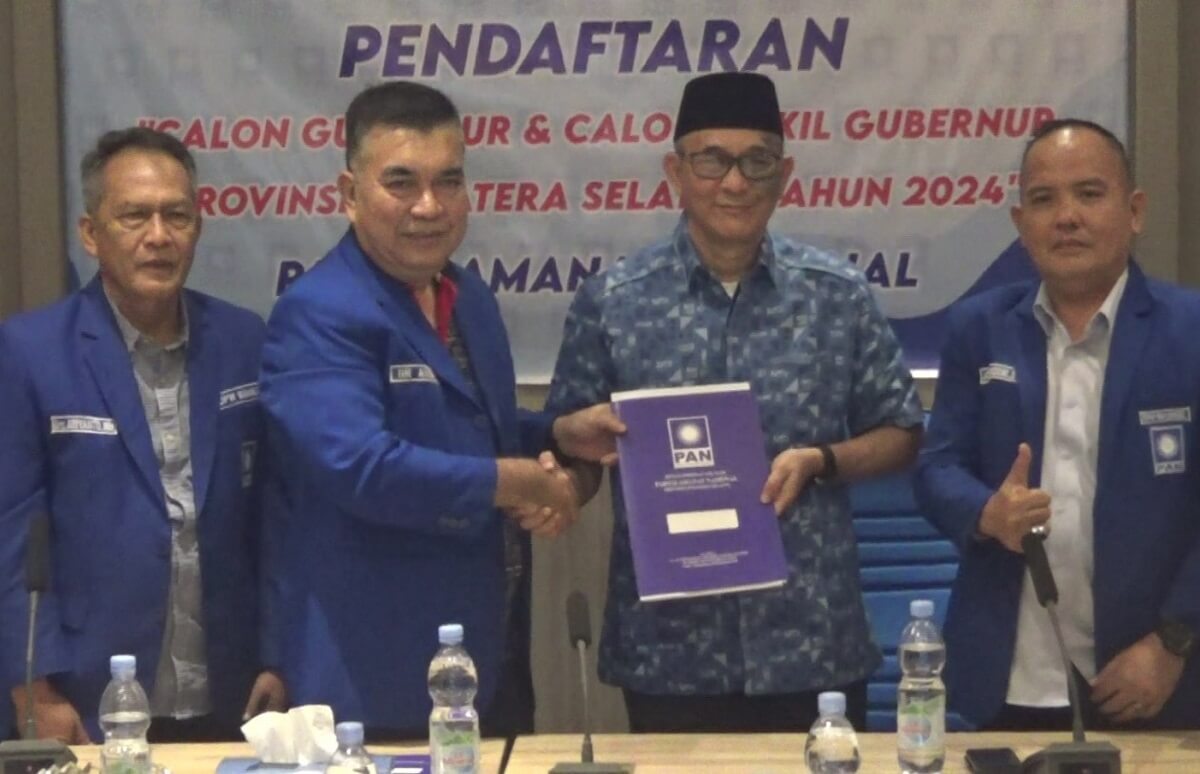 Heri Amalindo Ambil Langsung Formulir Pendaftaran Penjaringan Bakal Calon Gubernur Sumatera Selatan