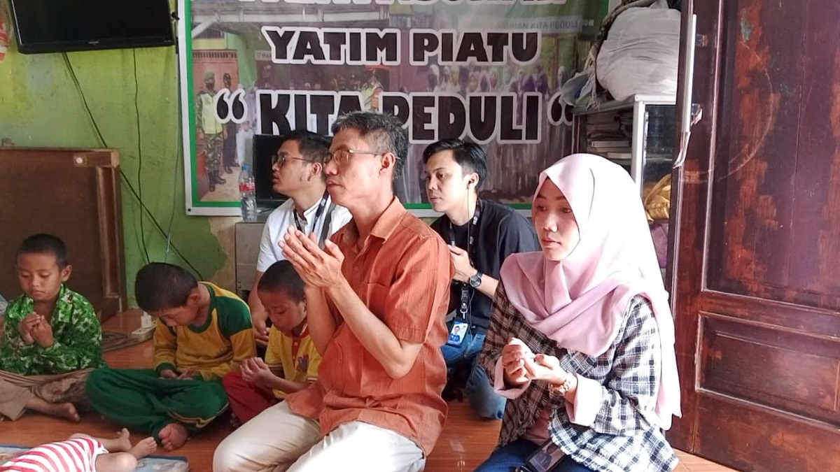 Berbagi di Hari Jumat, PALTV Kunjungi Dua Panti Asuhan