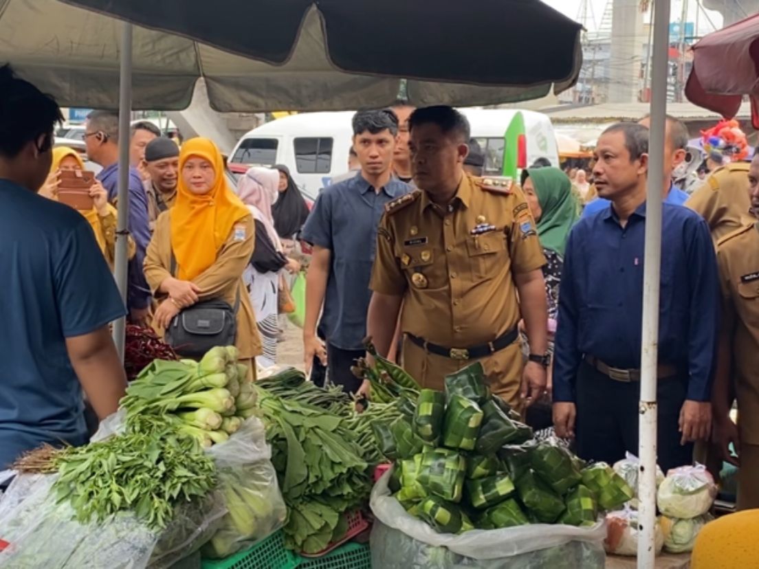 Sekda Palembang Pastikan Pangan Stabil Jelang Idul Adha