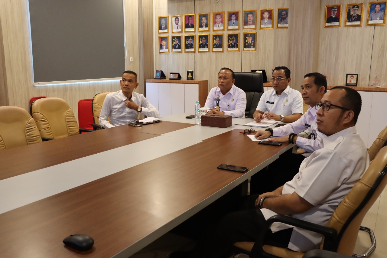 Kemenkum Sumsel Ikuti Anev Kinerja Triwulan III, Sekjen Tekankan Penguatan Disiplin dan Capaian