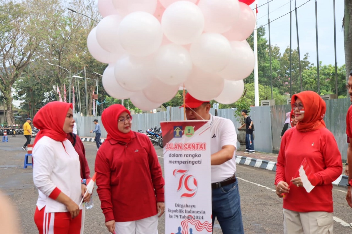 Meriah! Jalan Santai PIPAS Sambut Peringatan HUT Kemerdekaan dan Hari Pengayoman