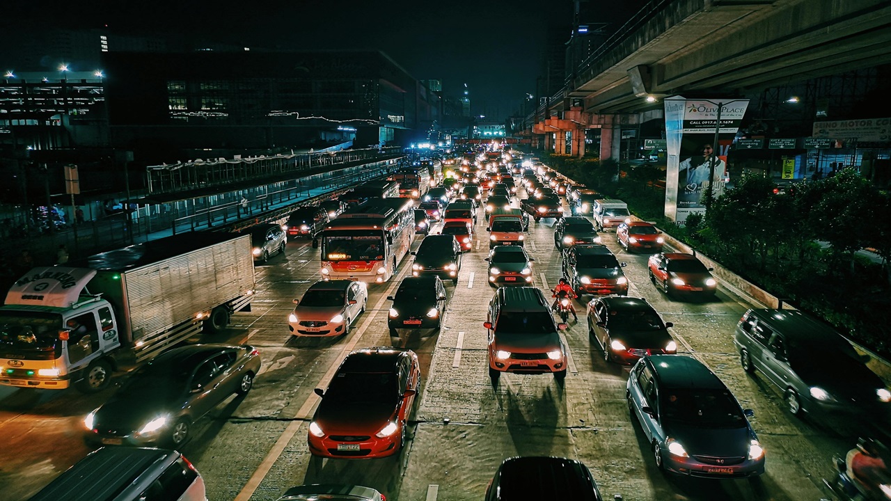 Malam Tahun Baru Bebas Macet? Yuk, Atur Strategi Biar Momenmu Tetap Seru!