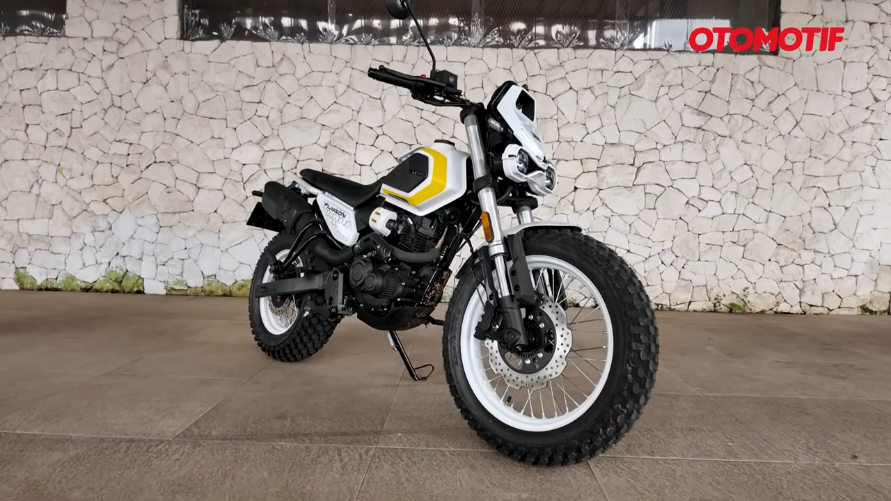Woto Led Flyon: Motor Bergaya Nakal dengan Sentuhan Modern