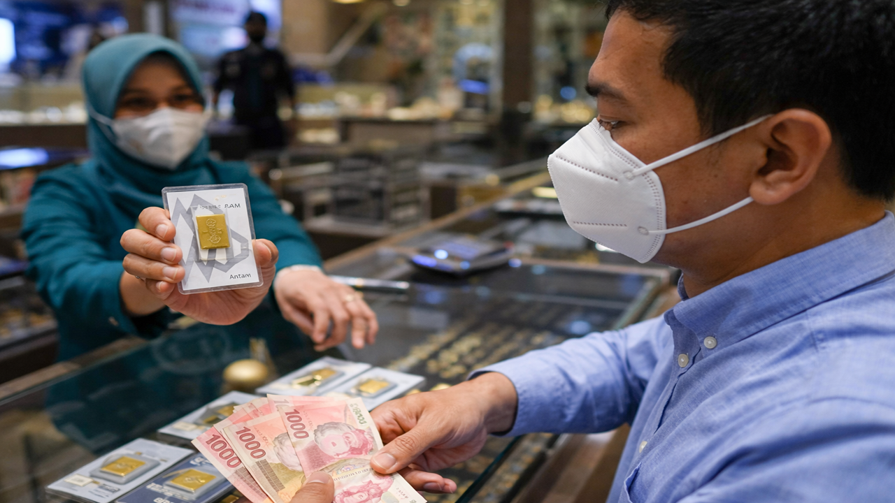 Hanya Turun Sebentar! Harga Emas Antam Kembali Naik