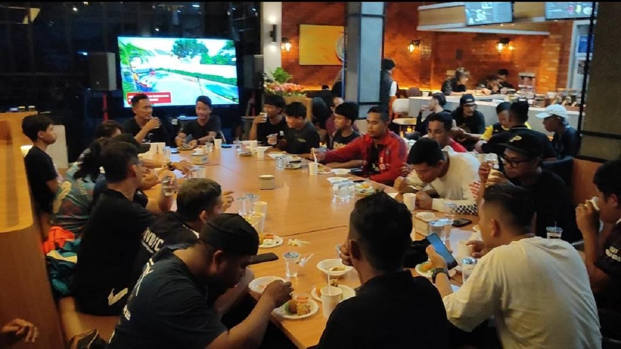 Keseruan Fun Game dan Buka Bersama KMP Bumara FV, Askot Palembang dan APPSI Sumsel