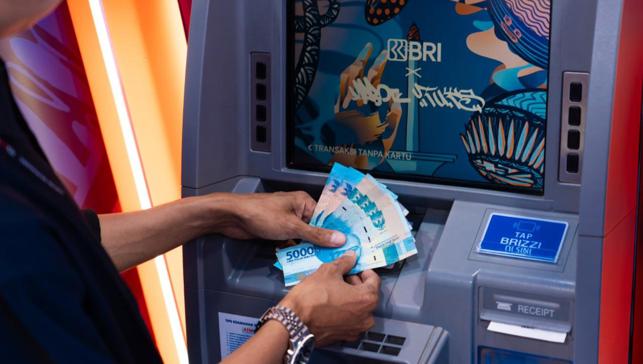 Kisah Nasabah Bank Rakyat Indonesia Nurul Aina, Hidup Lebih Mudah Berkat Terima Gaji Suami Melalui BRI