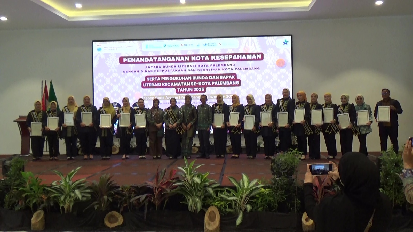 Bunda Literasi Kecamatan Resmi Dikukuhkan, Perkuat Gerakan Gemar Membaca