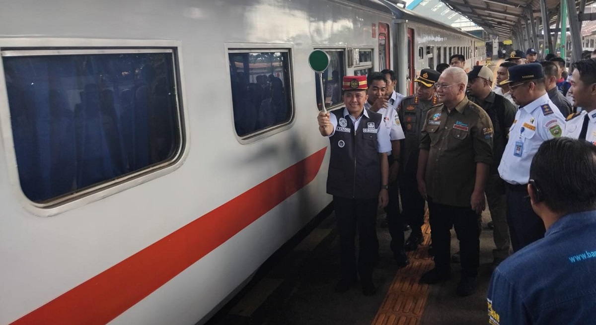 Pemprov Sumsel Berangkatkan 1.040 Pemudik Gratis dari Palembang Menggunakan Kereta Api