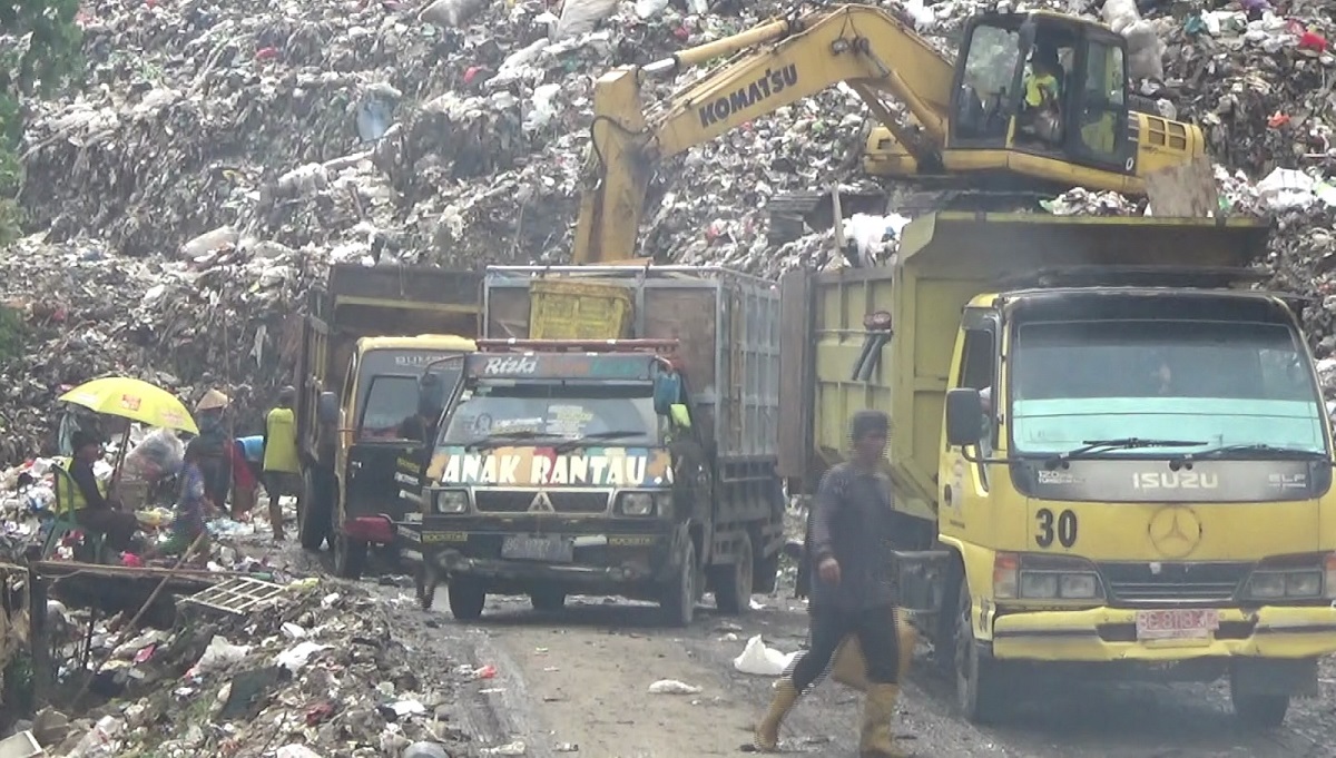 Pengadaan Armada Pengangkut Sampah Diharapkan Tidak Terdampak Efisiensi 