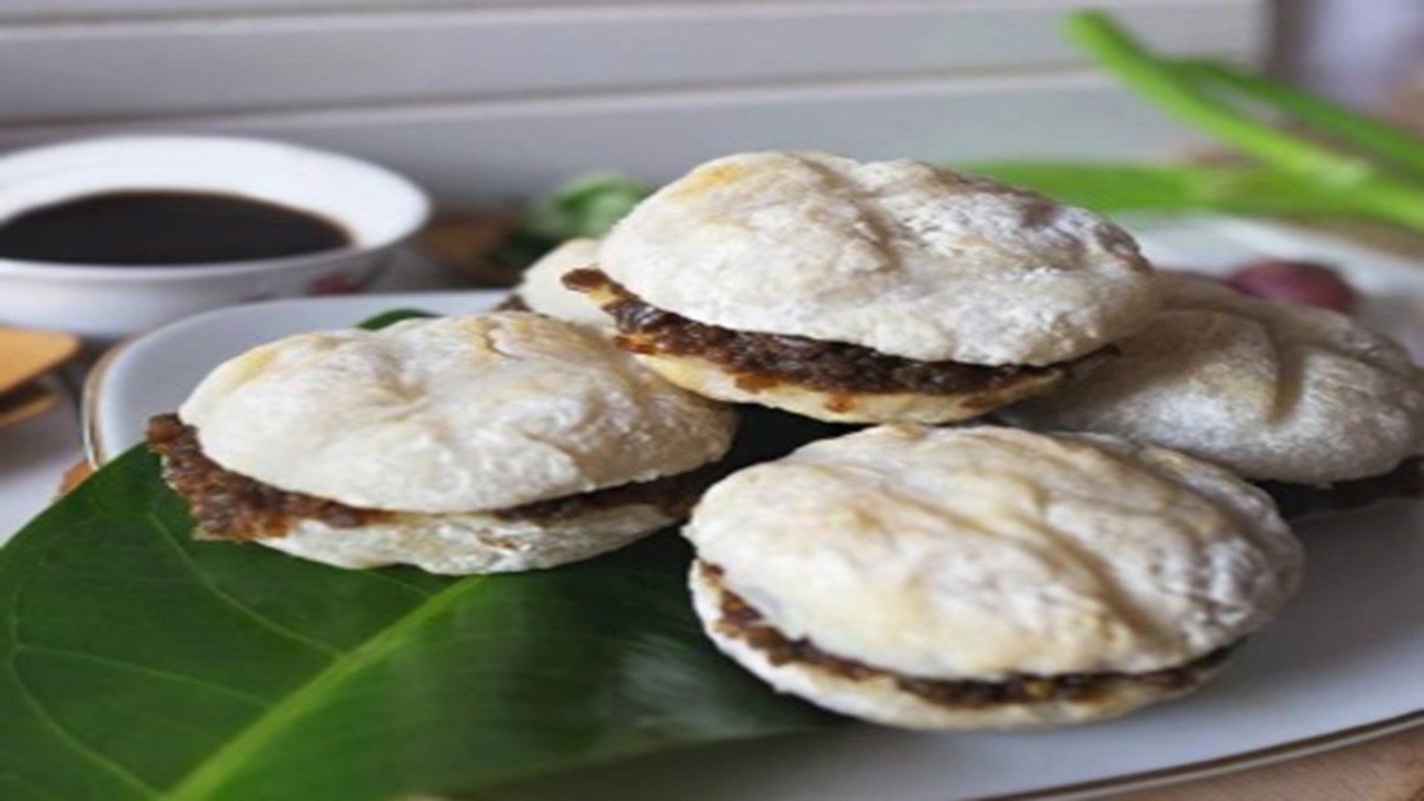 Pempek Vegetarian Oat: Inovasi Kuliner Sehat yang Tetap Menggugah Selera