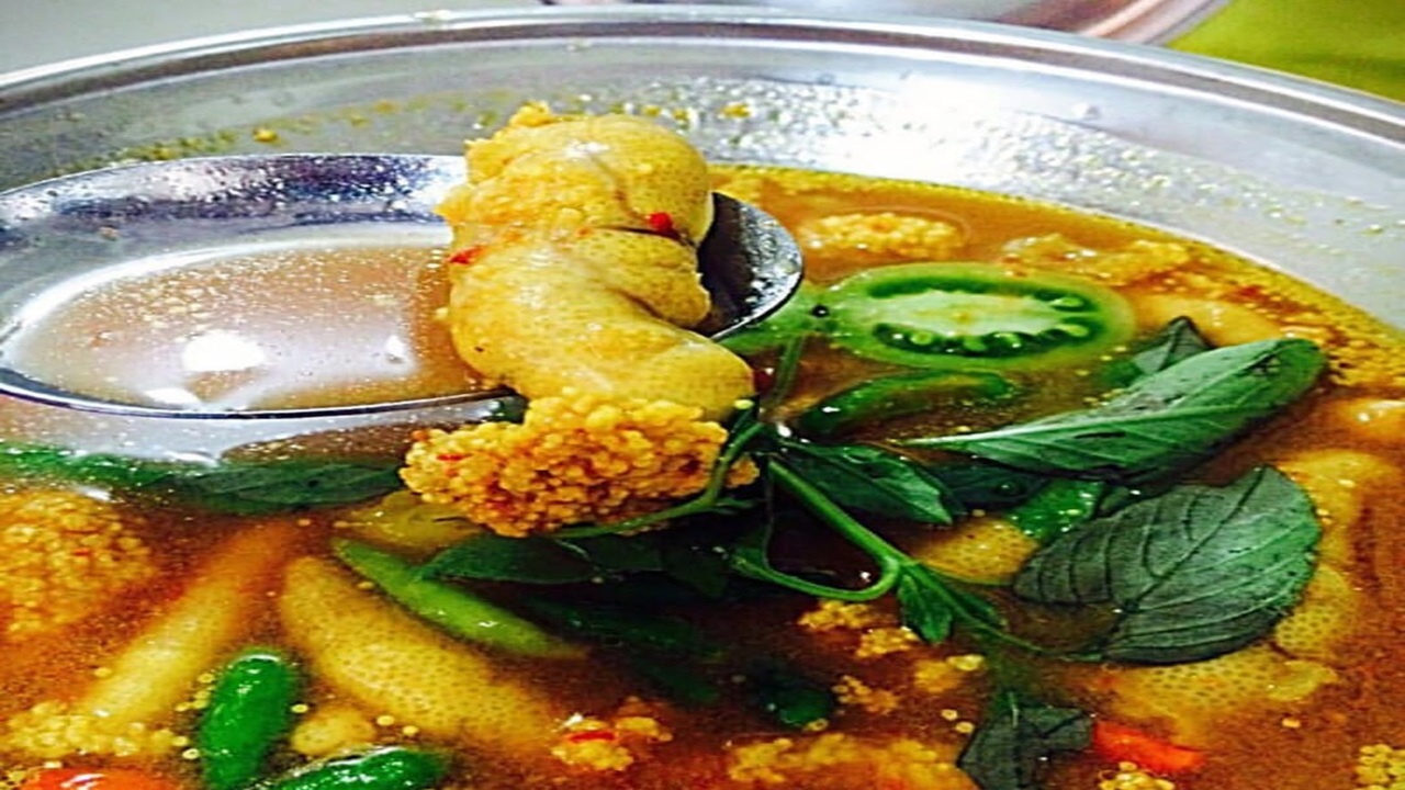 Pindang Telur Ikan Khas Palembang, Sajian Gurih Pedas yang Bikin Nasi Ludes