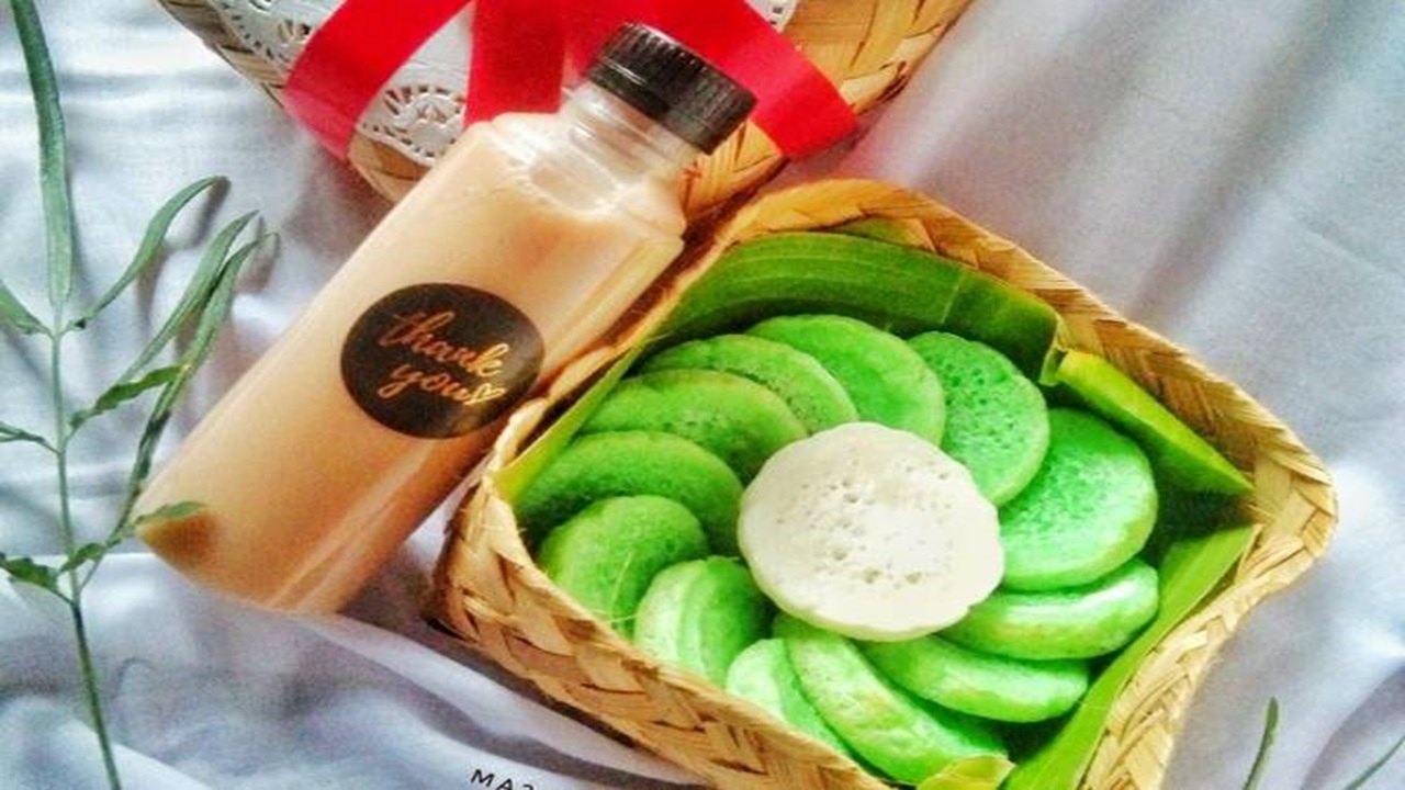 Serabi Kuah Merah ala Palembang: Tradisional Look, Modern Taste!