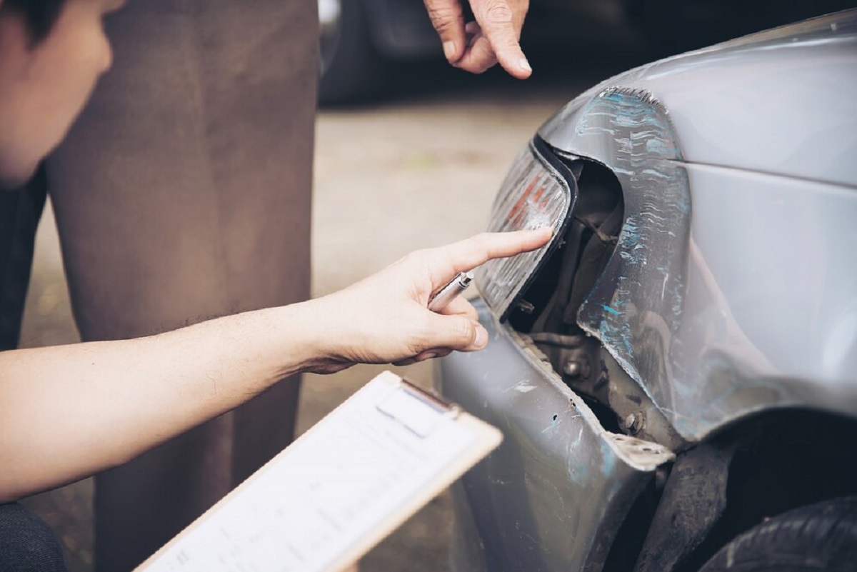 Cara Mudah Hilangkan Baret Mobil, Solusi Praktis di Rumah untuk Mobil Lebih Mulus