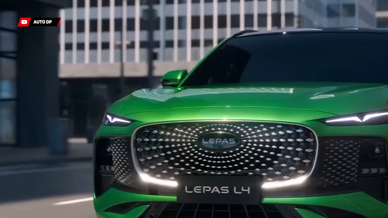 Lepas L4 Tertangkap Kamera di Jakarta Selatan, Sinyal Peluncuran SUV Kompak Semakin Dekat