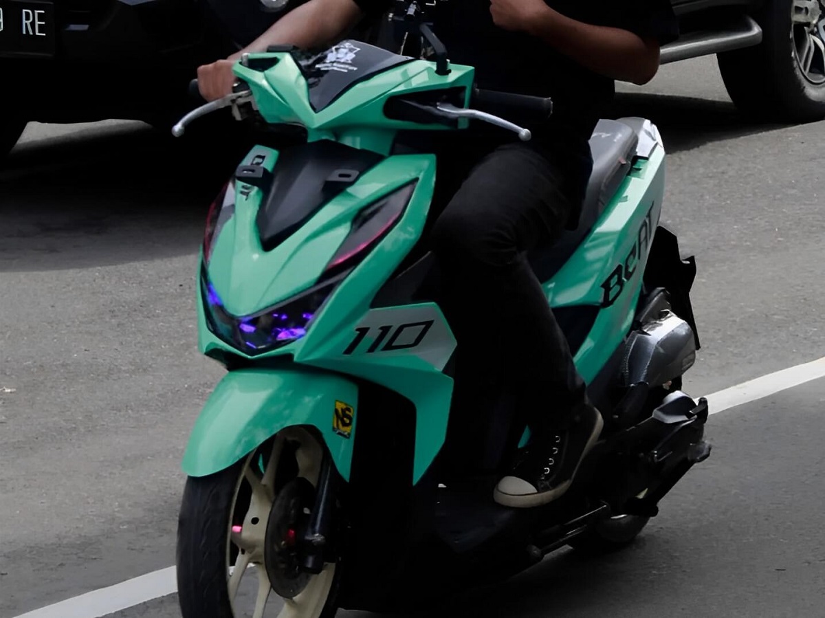 Honda Beat Deluxe 2024, Penawaran Ramah di Kantong dengan Keunikan, Performa Unggul, dan Fitur Inovatif 