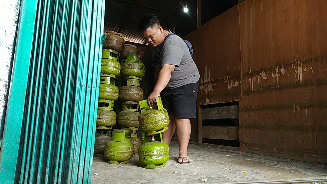 Masyarakat Pagar Alam Keluhkan Tabung Gas Elpiji 3kg Langka